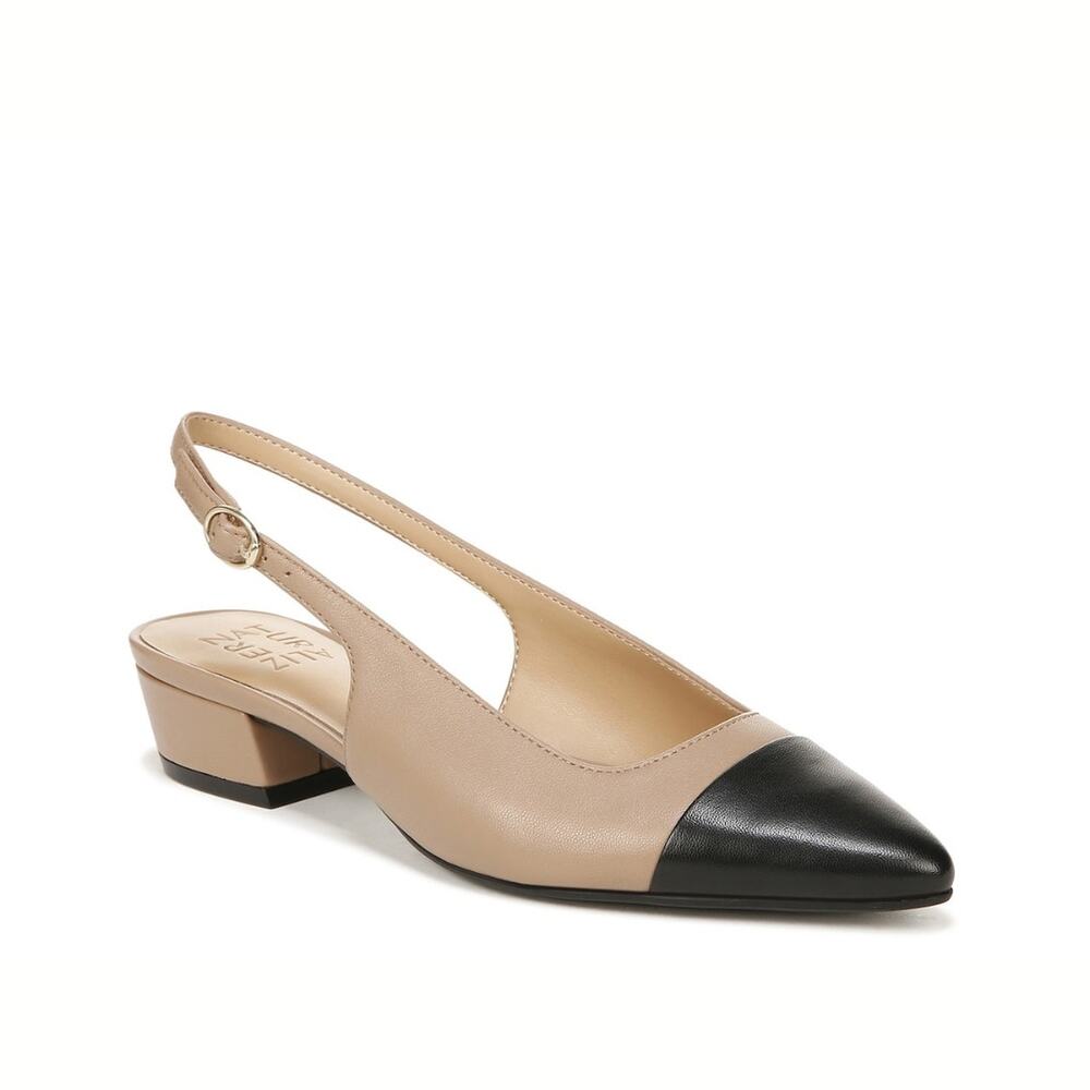 Naturalizer Two-Tone Beige and Black Pointed Loafers